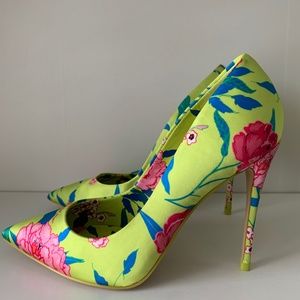 Multicoloured Satin Floral Pumps